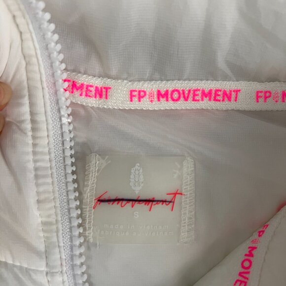 NEW Free People Movement White In A Bubble Puffer Vest Jacket - Picture 6 of 14